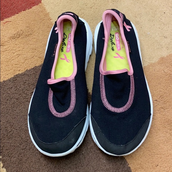 skechers go walk deluxe